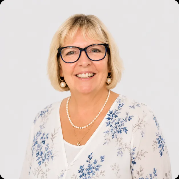 Lynne Willis Why Clinic Bio